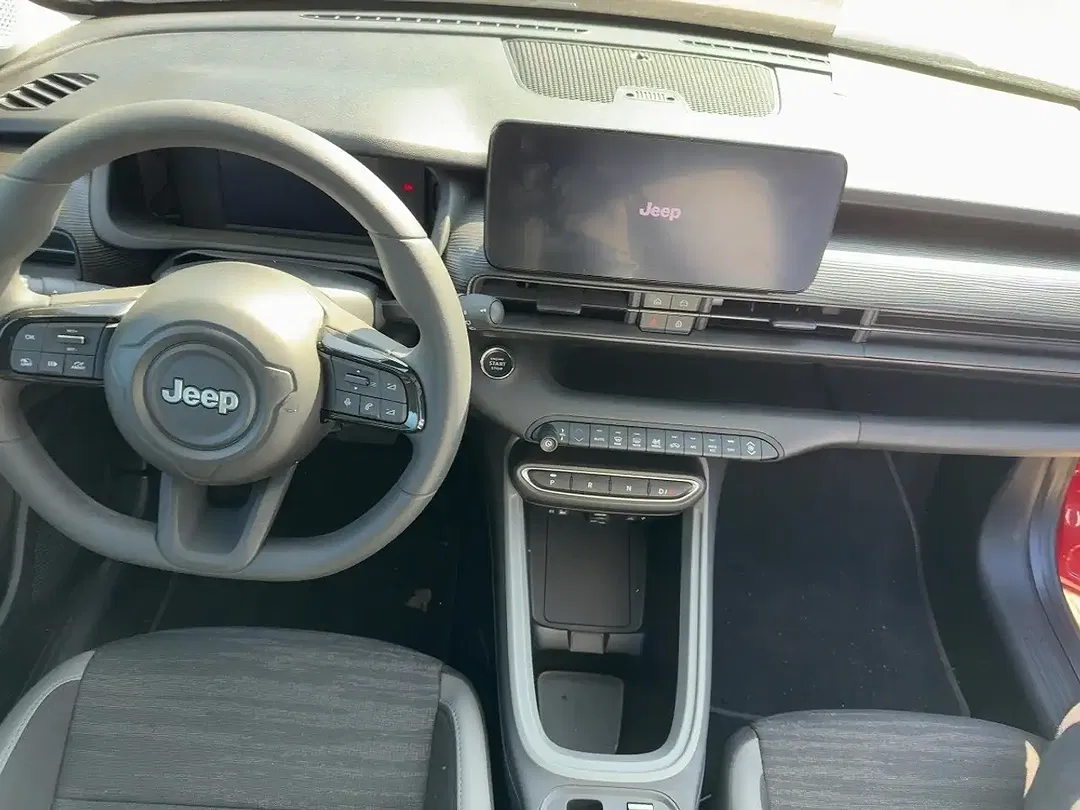 Jeep Avenger - Thumbnail 9