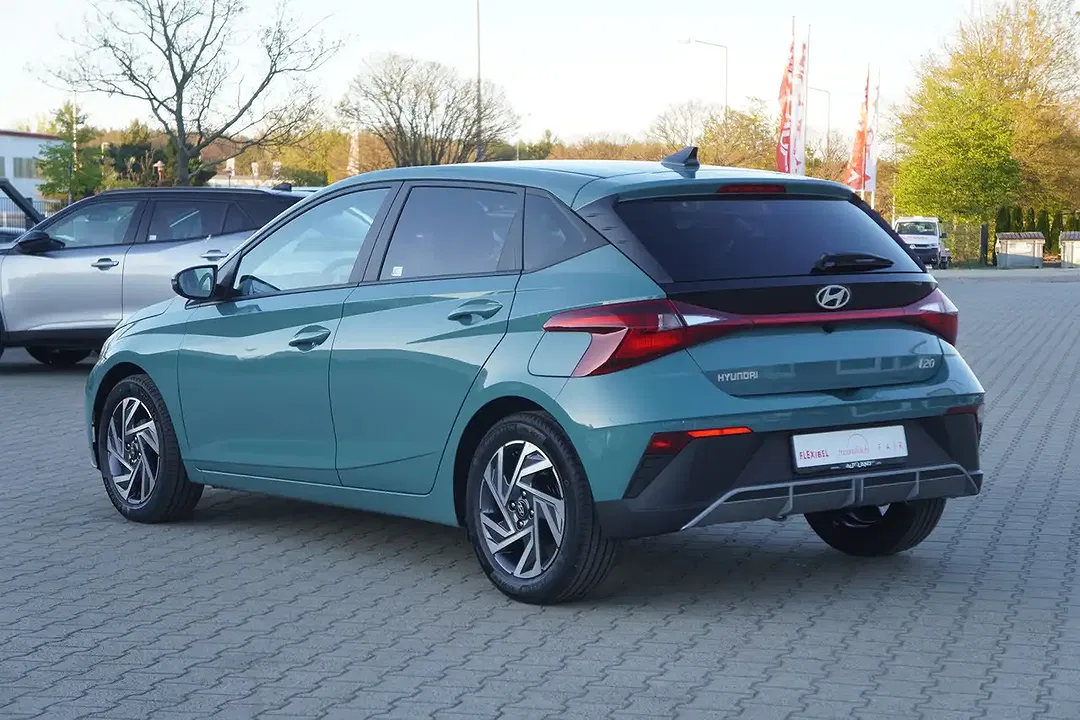 Hyundai i20 - Thumbnail 3