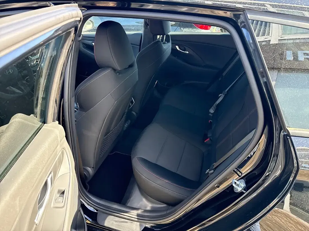 Hyundai i30 - Thumbnail 8