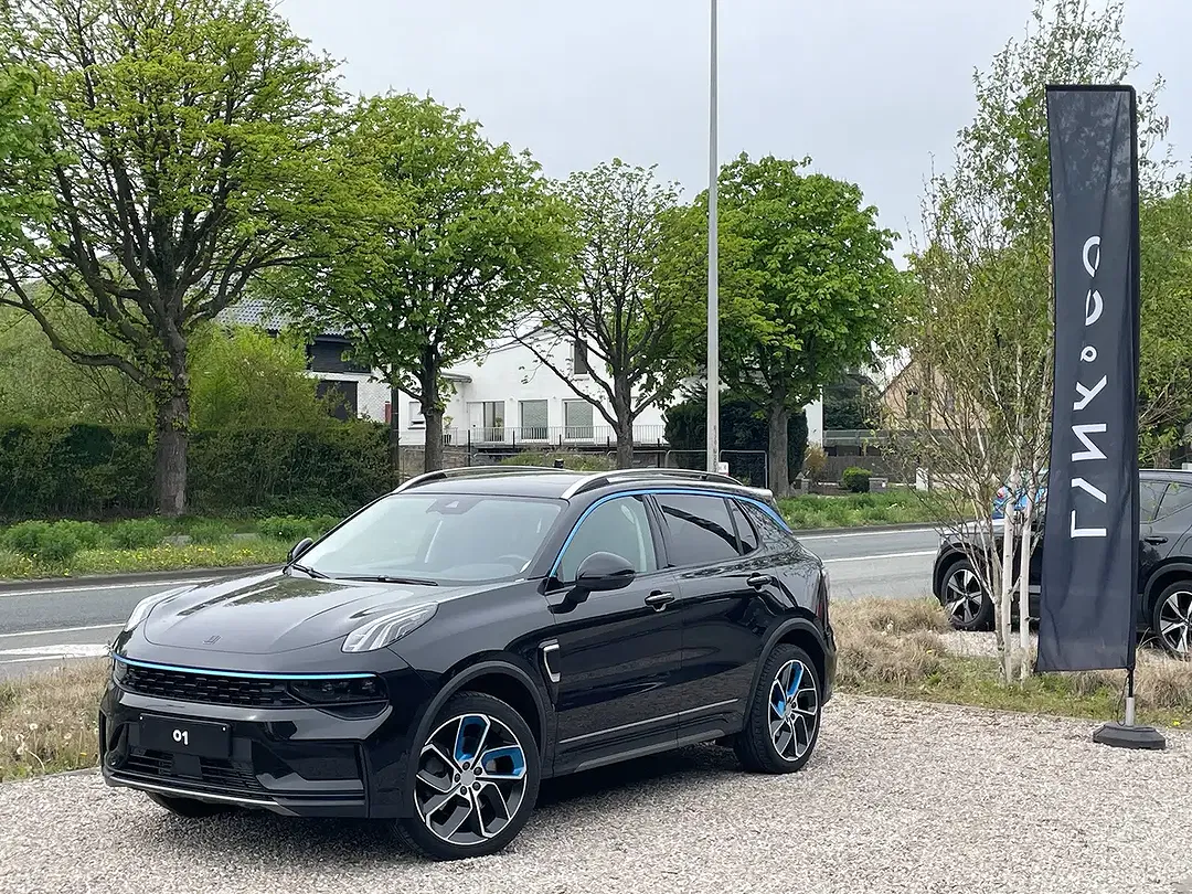 Lynk & Co 01