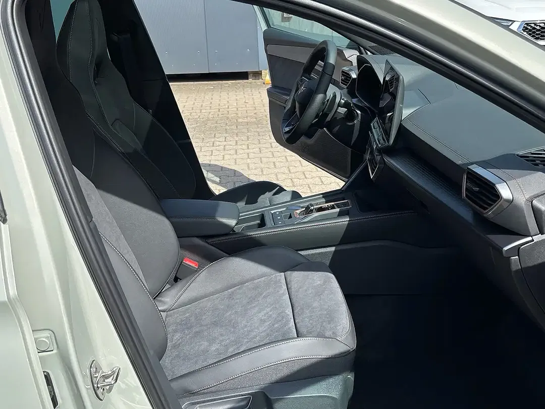 CUPRA Leon - Thumbnail 10