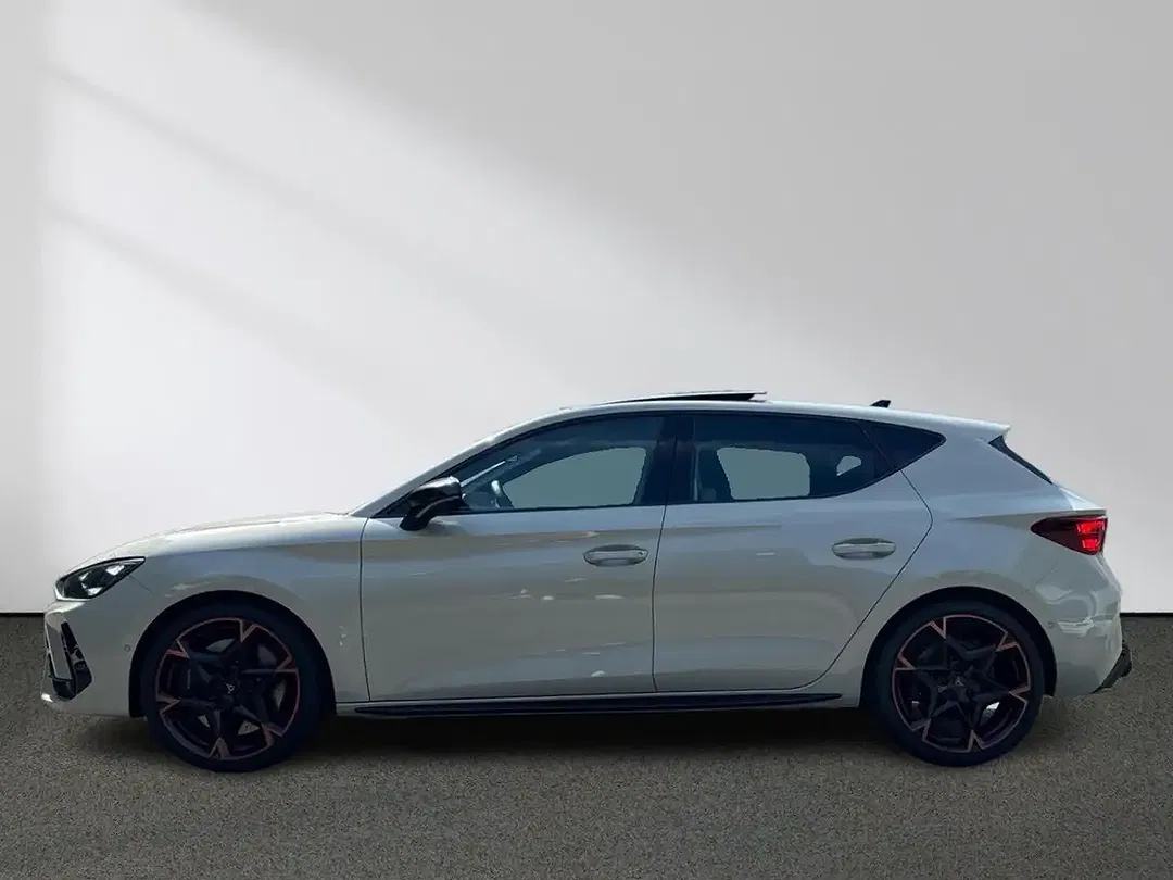 CUPRA Leon - Thumbnail 2