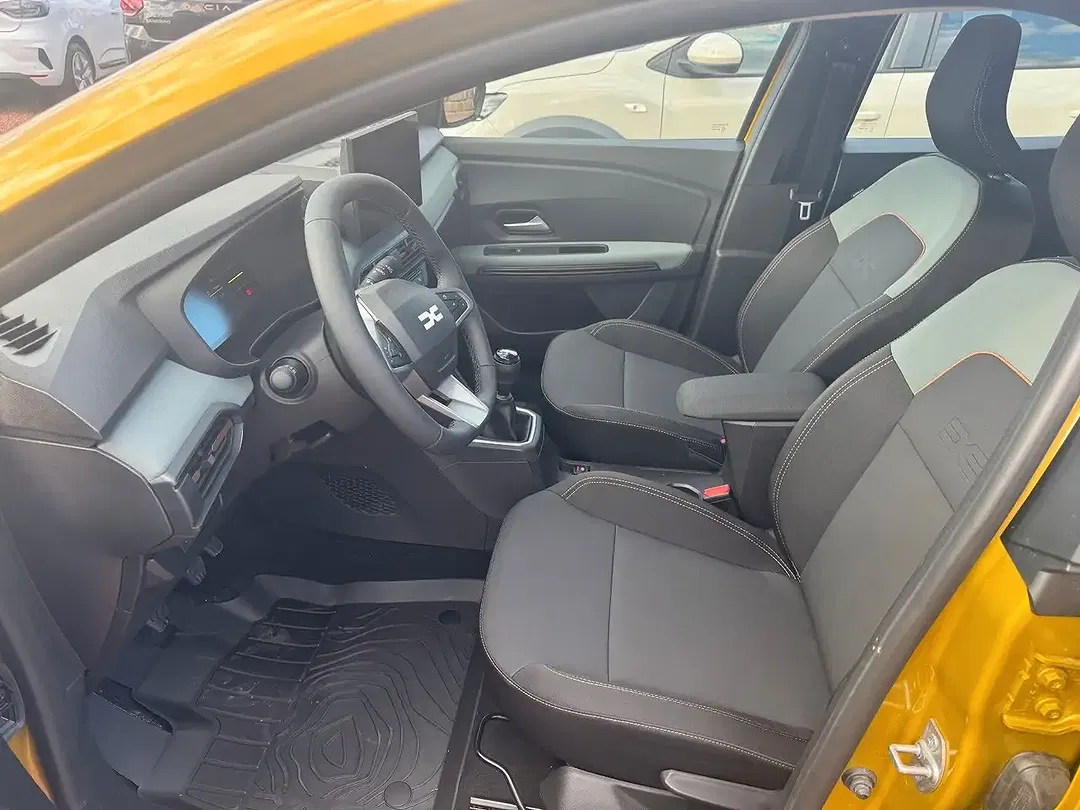 Dacia Sandero - Thumbnail 18