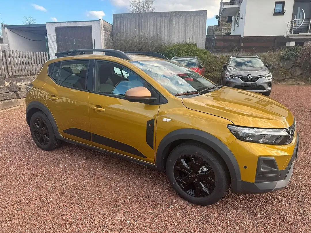 Dacia Sandero - Thumbnail 4
