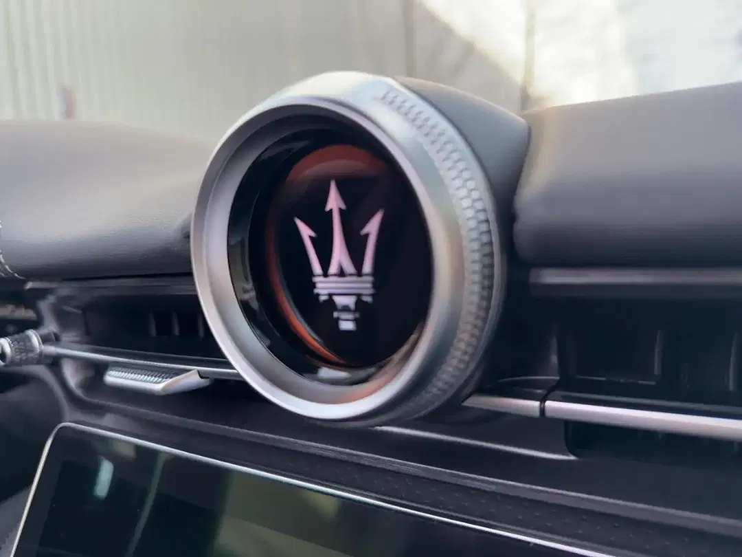 Maserati GranCabrio - Thumbnail 14