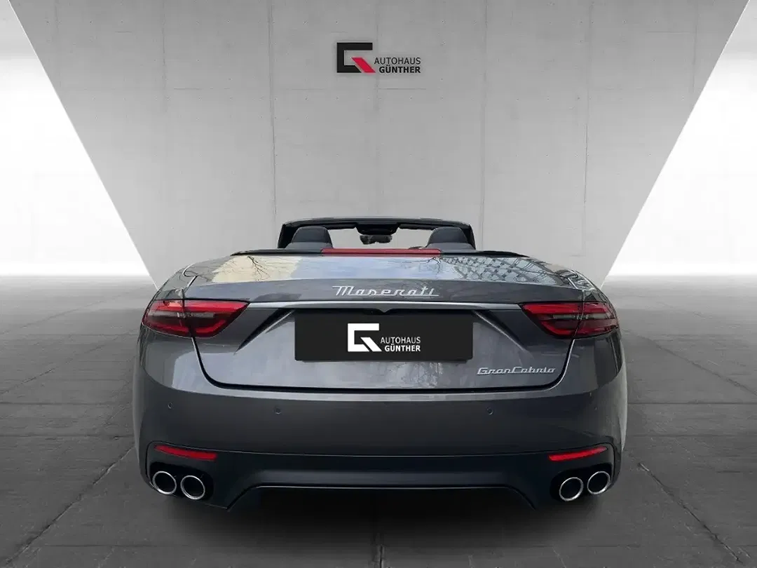 Maserati GranCabrio - Thumbnail 2