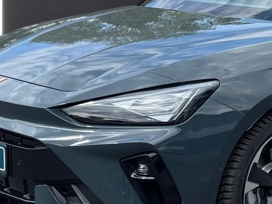 CUPRA Leon - Thumbnail 7