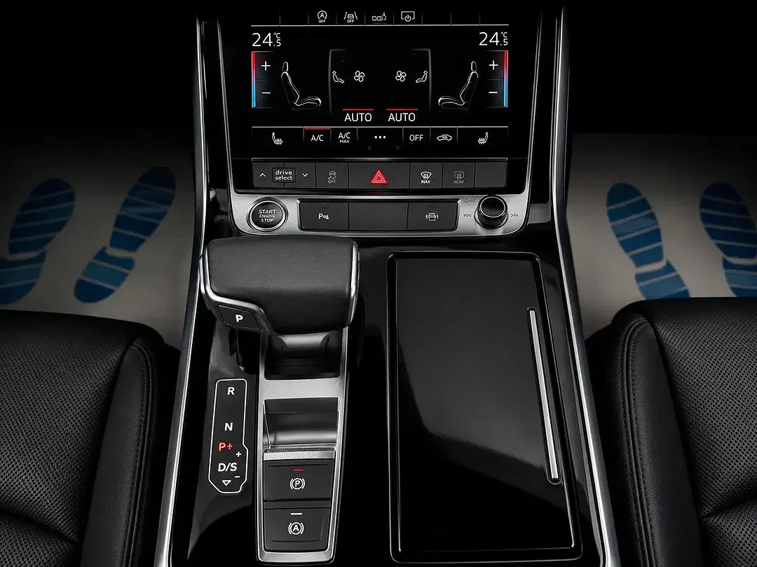 Audi A8 - Thumbnail 10
