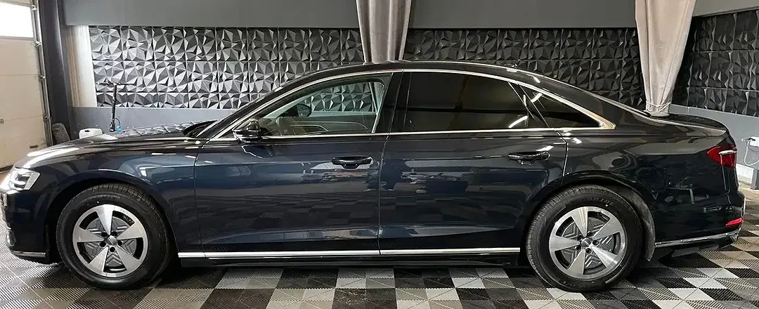 Audi A8 - Thumbnail 7