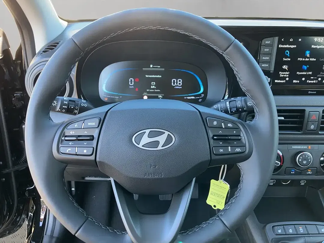 Hyundai i10 - Thumbnail 12