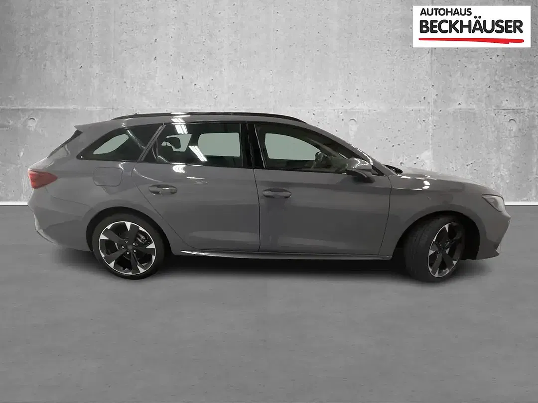 CUPRA Leon - Thumbnail 3
