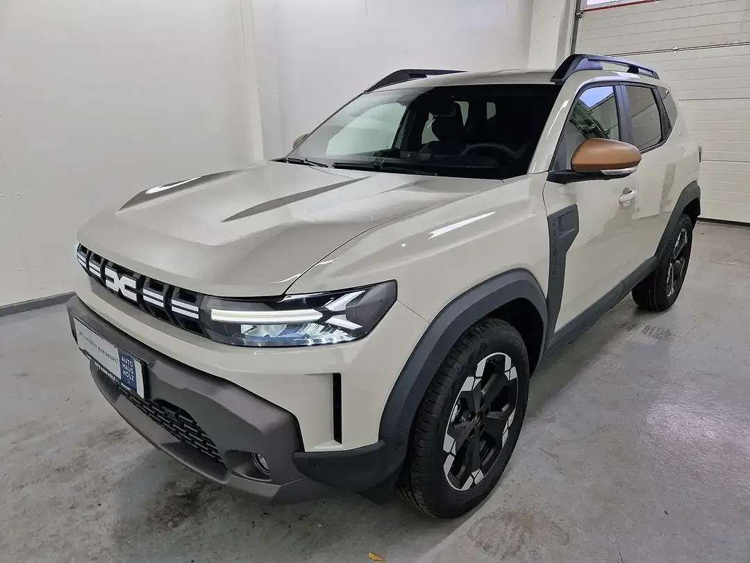 Dacia Duster - Thumbnail 1