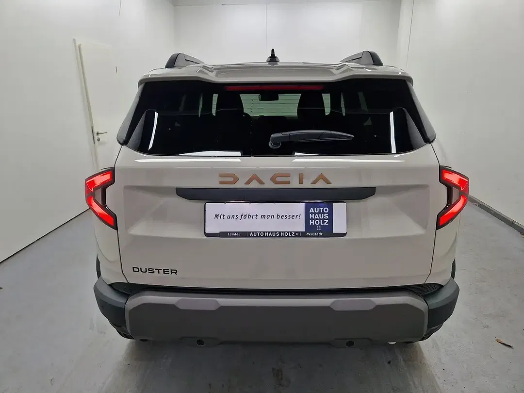 Dacia Duster - Thumbnail 3