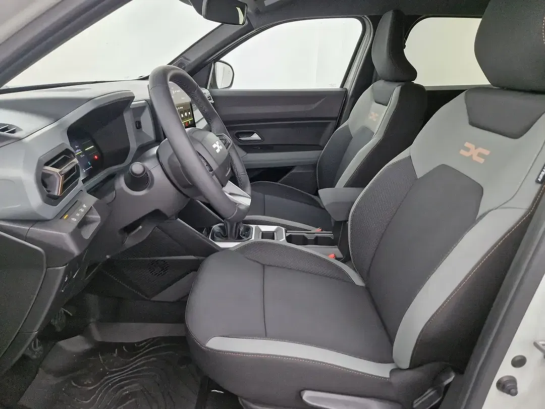 Dacia Duster - Thumbnail 8