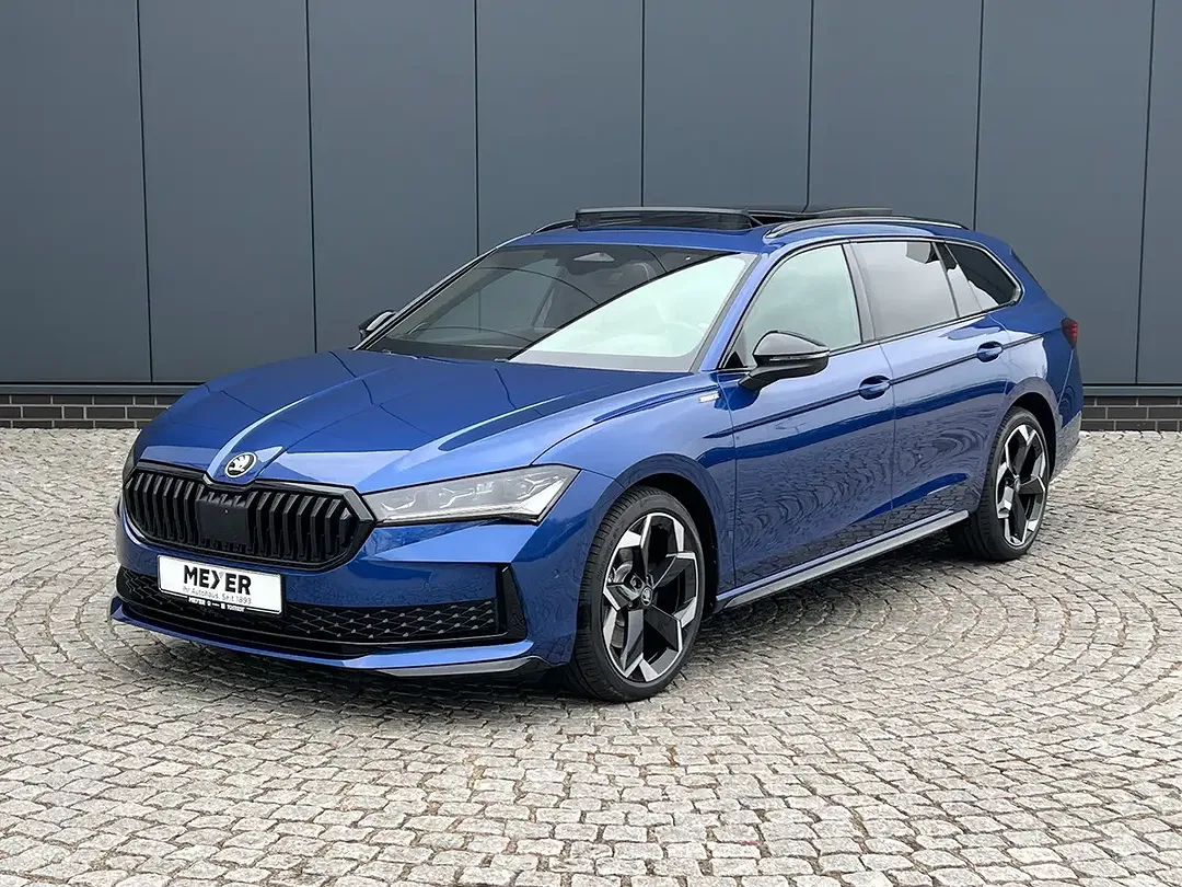 Skoda Superb - Thumbnail 1