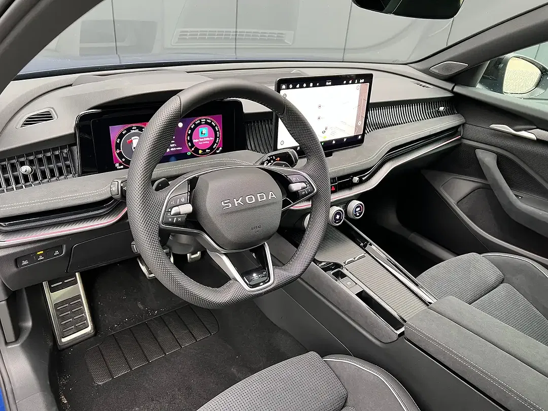 Skoda Superb - Thumbnail 6