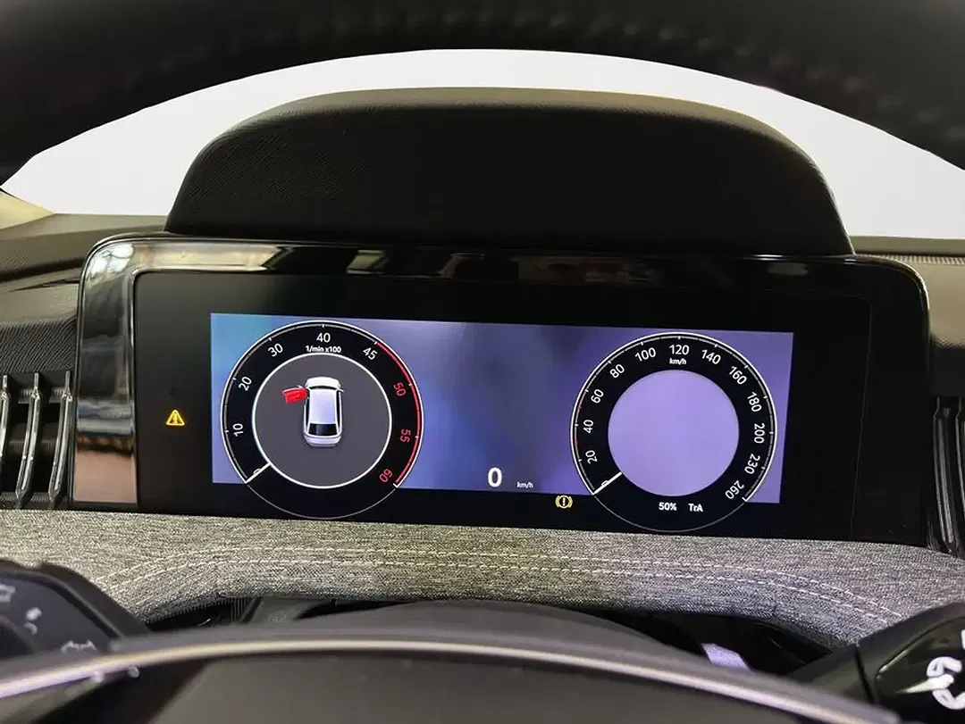 Skoda Superb - Thumbnail 12