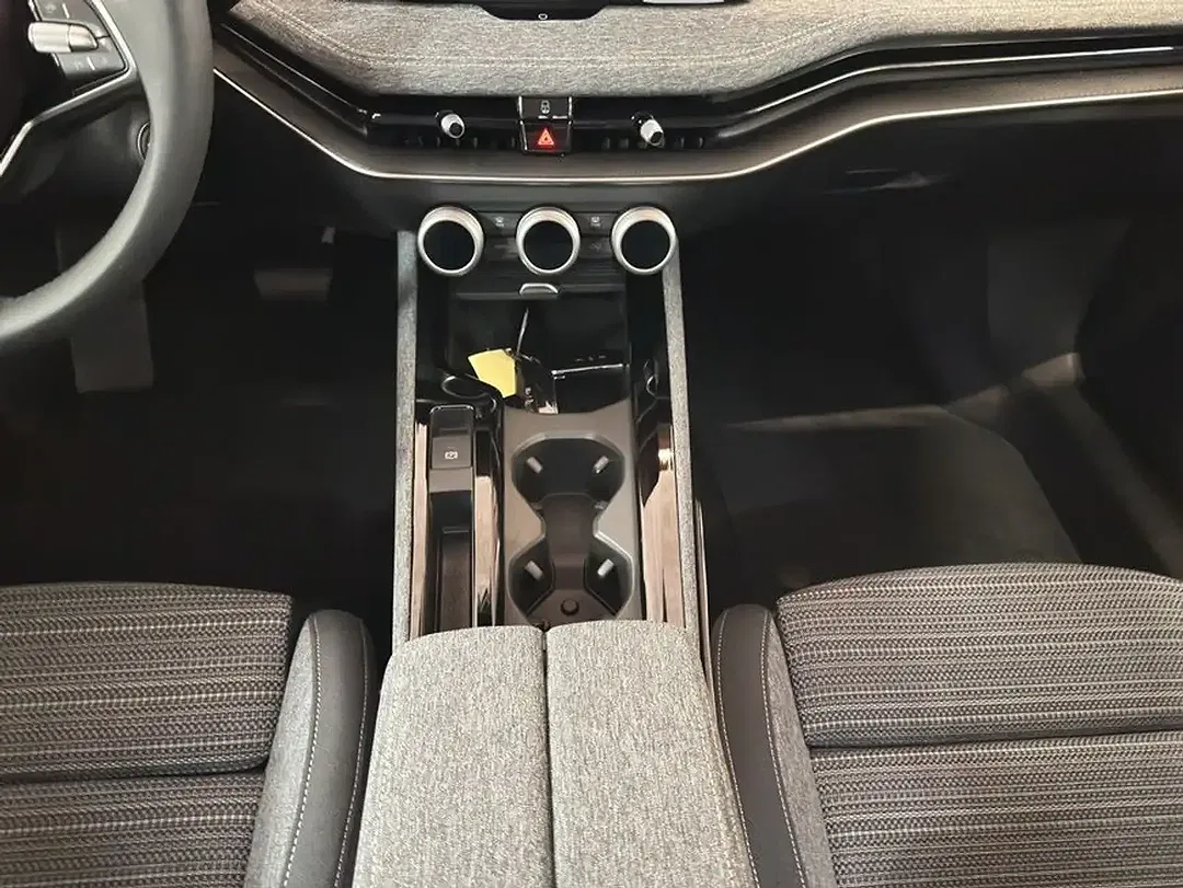 Skoda Superb - Thumbnail 14