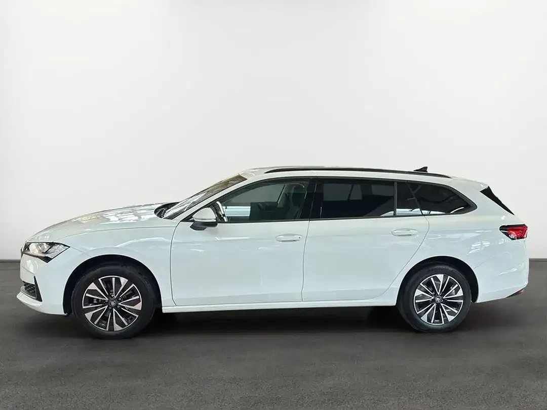 Skoda Superb - Thumbnail 2