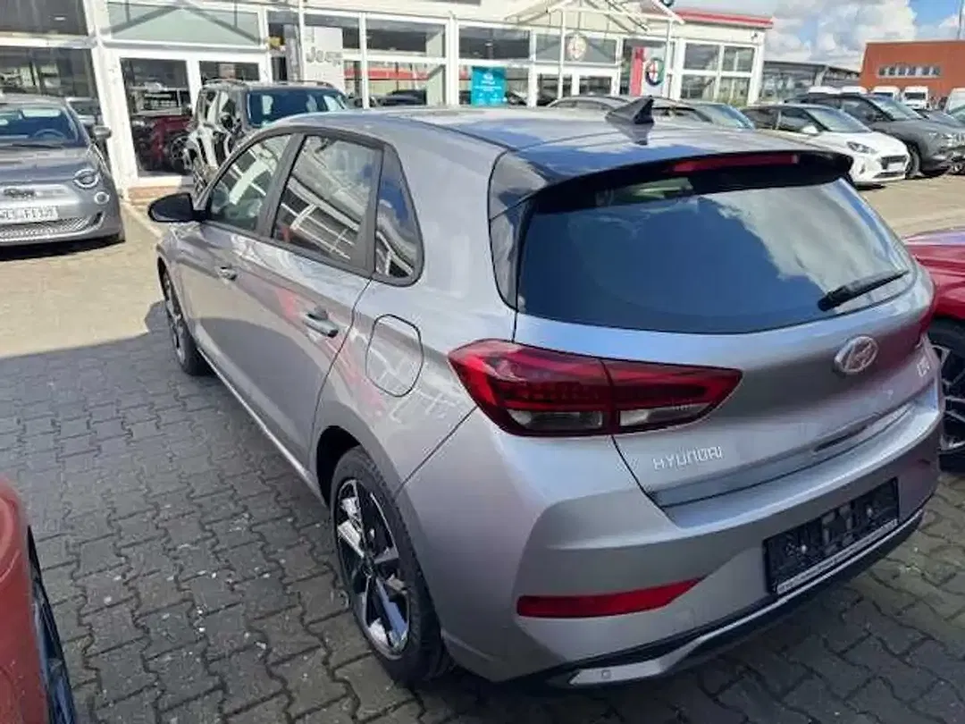 Hyundai i30 - Thumbnail 6