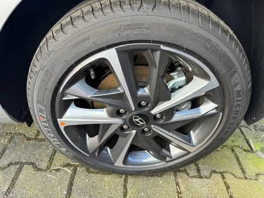 Hyundai i30 - Thumbnail 7