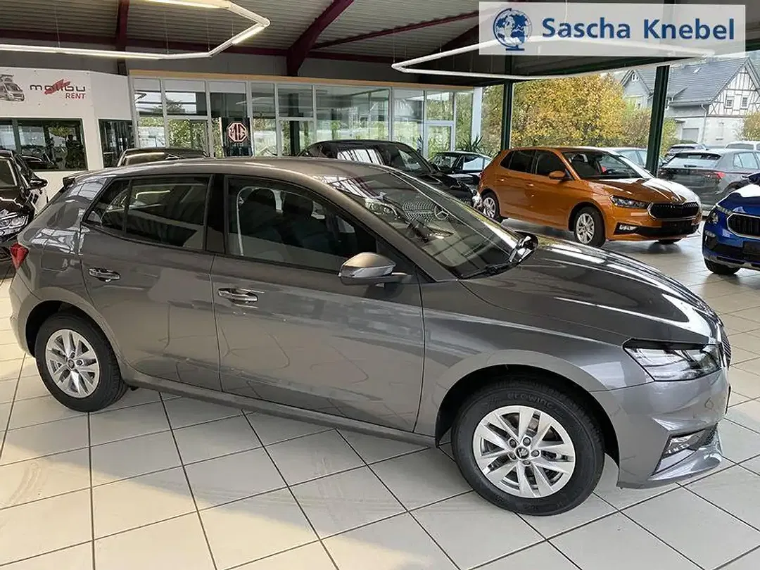 Skoda Fabia - Thumbnail 2