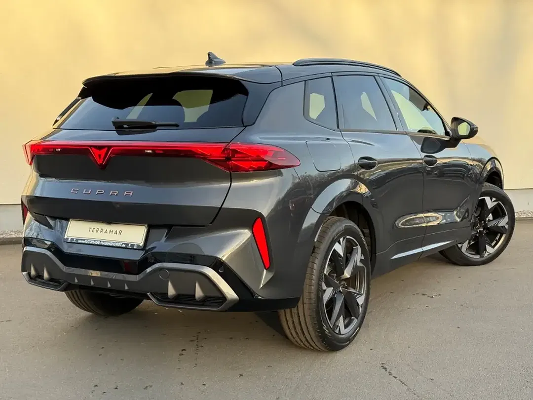 CUPRA Terramar - Thumbnail 2