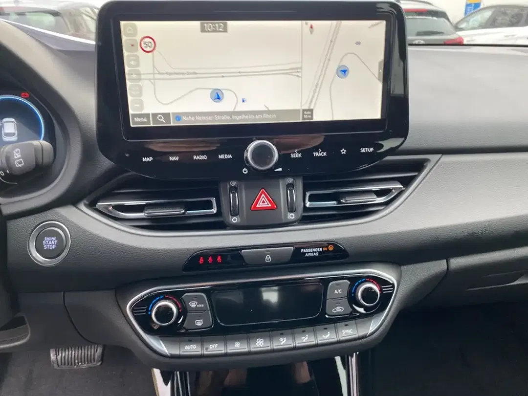 Hyundai i30 - Thumbnail 15