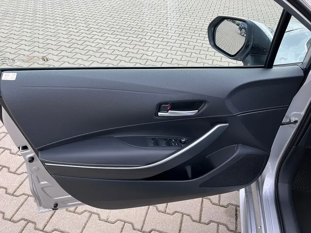 Suzuki Swace - Thumbnail 13