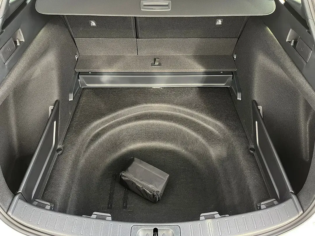 Suzuki Swace - Thumbnail 7