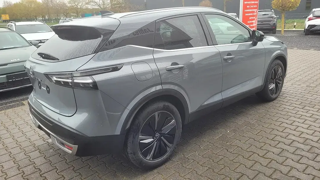 Nissan Qashqai - Thumbnail 4