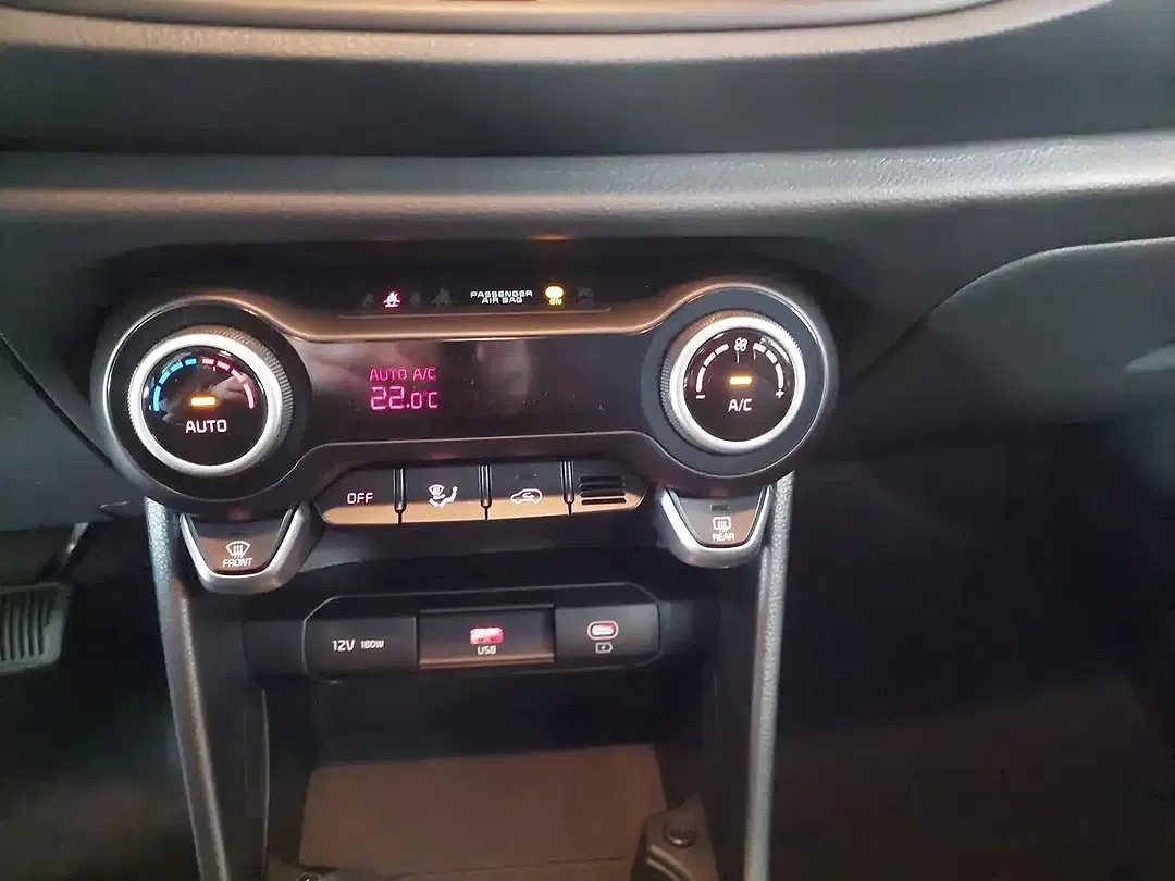 Kia Picanto - Thumbnail 11