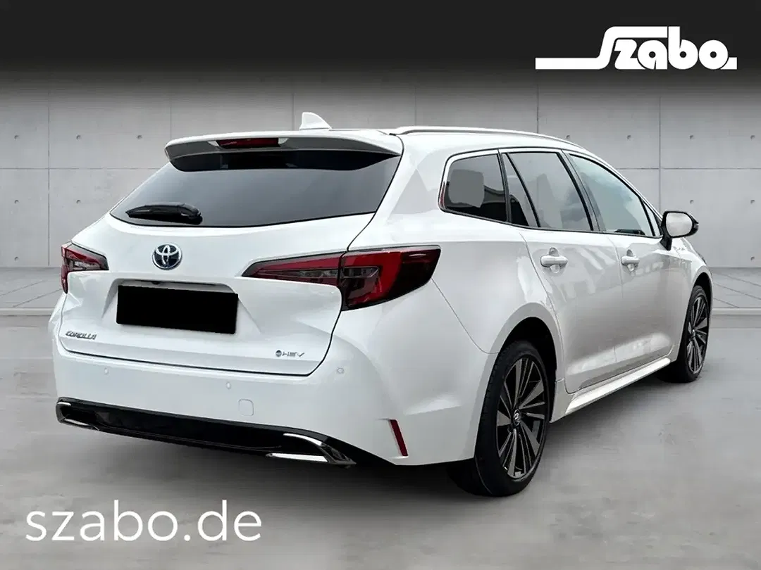 Toyota Corolla - Thumbnail 10