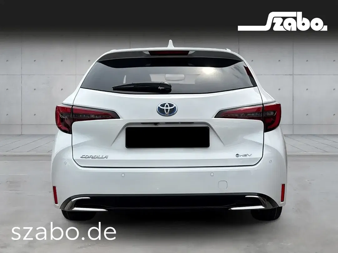 Toyota Corolla - Thumbnail 7
