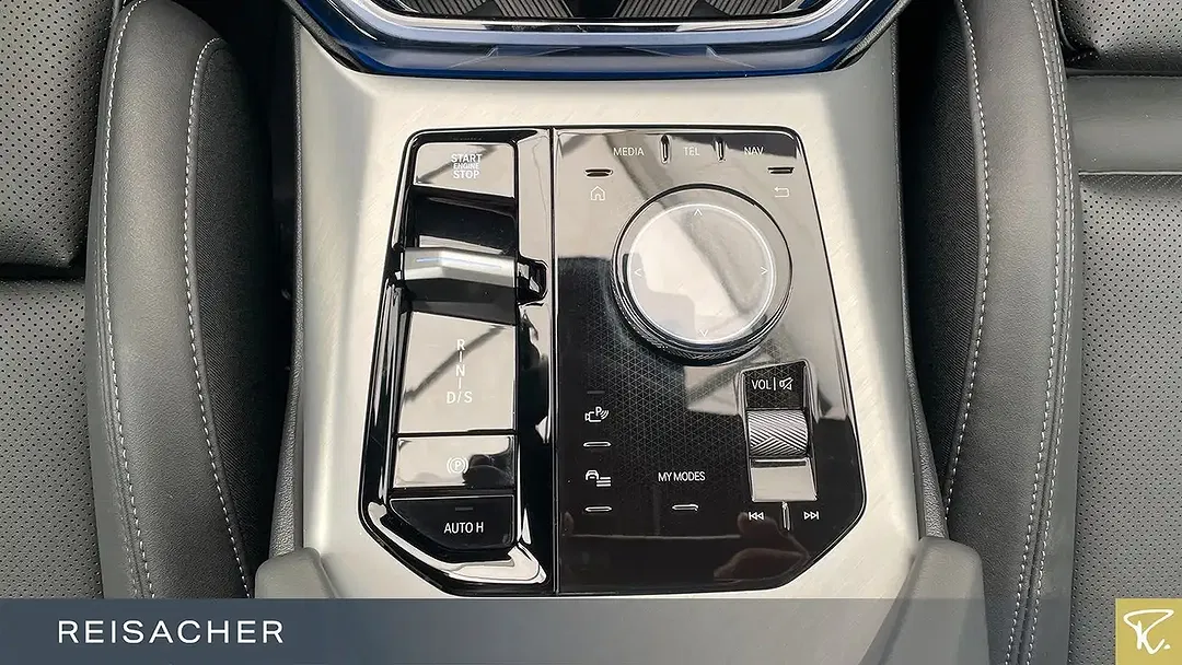 BMW X3 - Thumbnail 11
