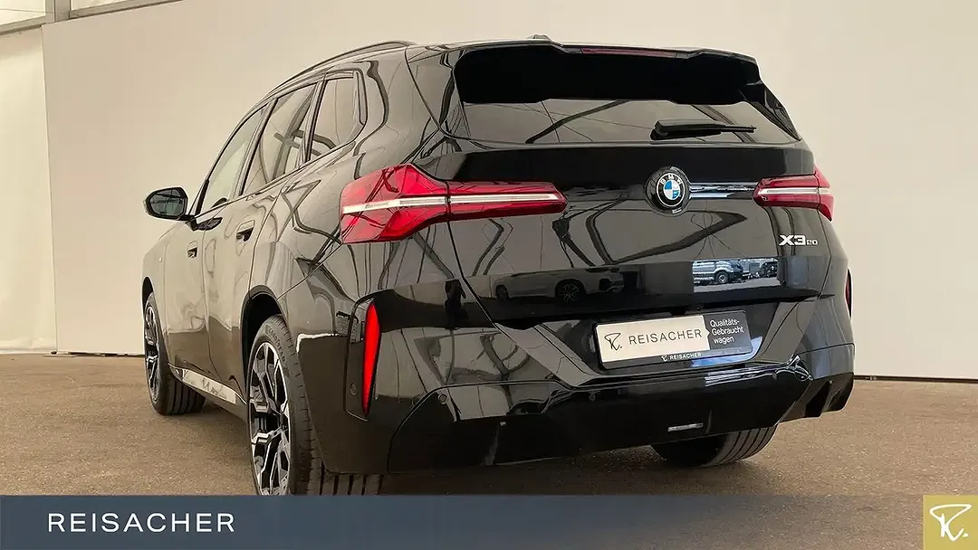 BMW X3 - Thumbnail 2