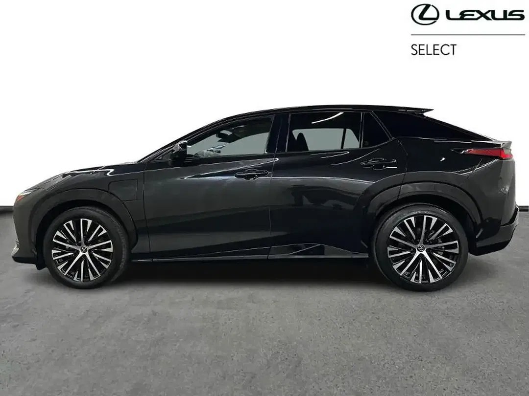 Lexus RZ - Thumbnail 3