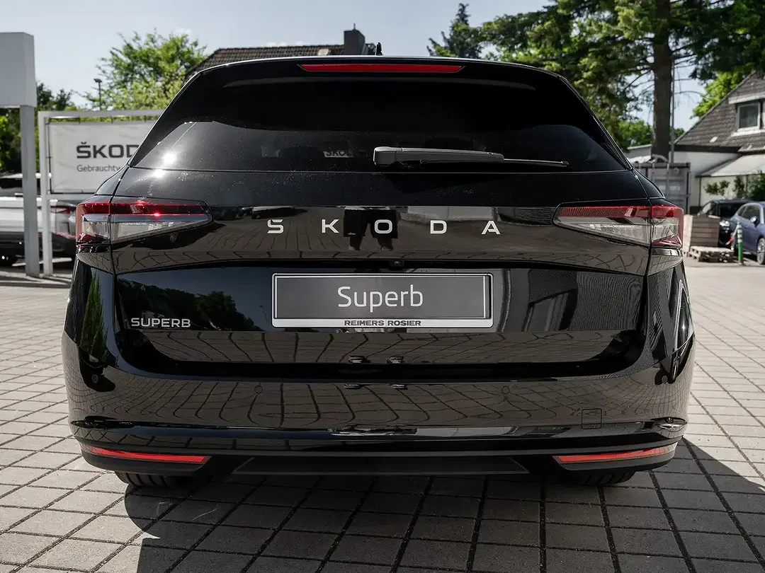 Skoda Superb - Thumbnail 4
