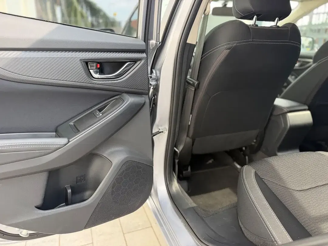 Subaru Impreza - Thumbnail 10