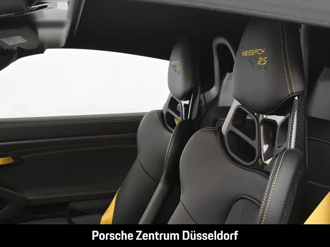 Porsche 718 Spyder - Thumbnail 14
