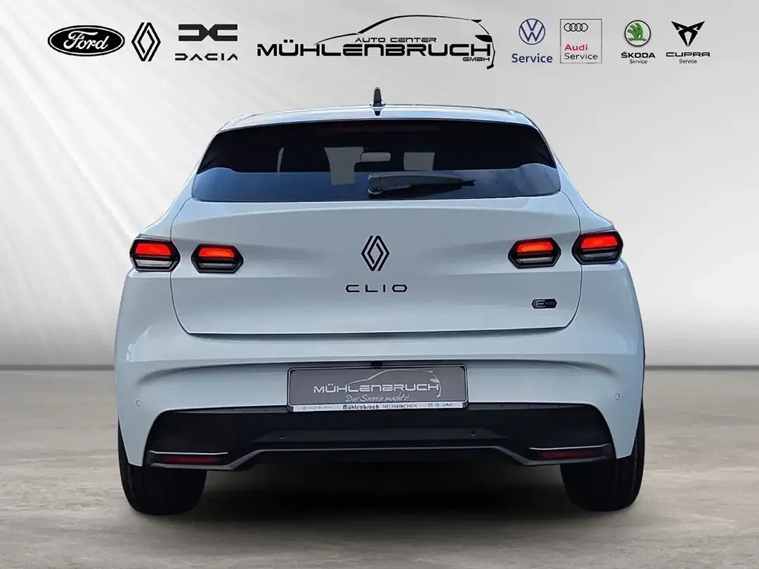 Renault Clio - Thumbnail 6