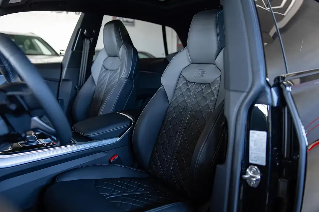 Audi Q8 - Thumbnail 15