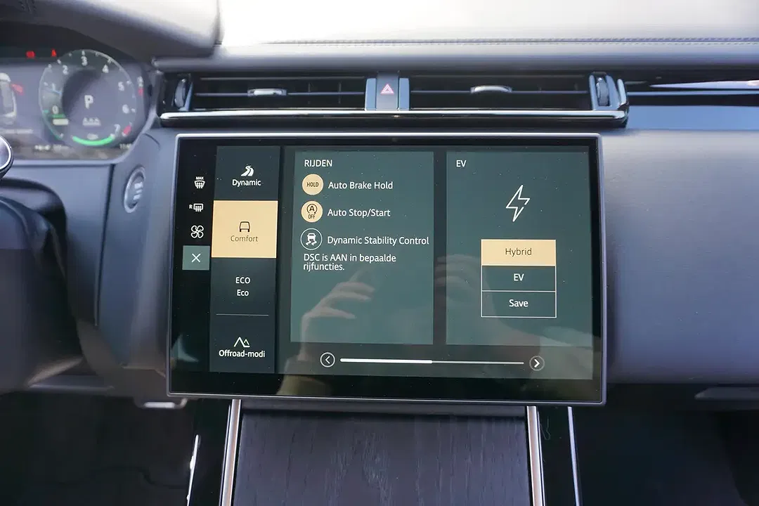 Land Rover Range Rover Velar - Thumbnail 14
