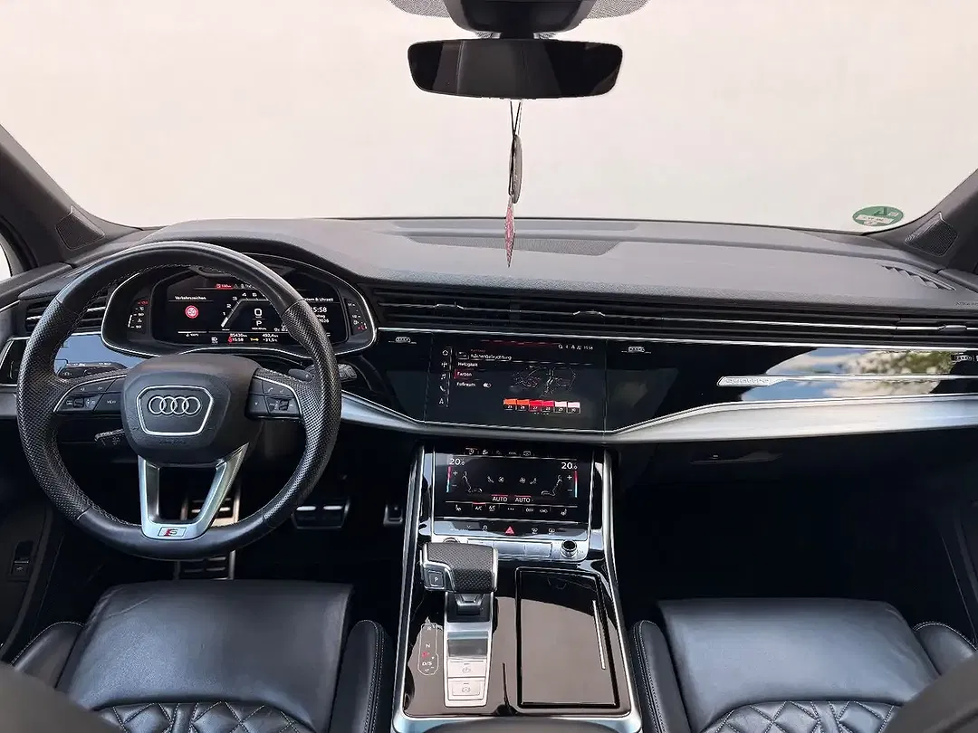 Audi SQ7 - Thumbnail 25