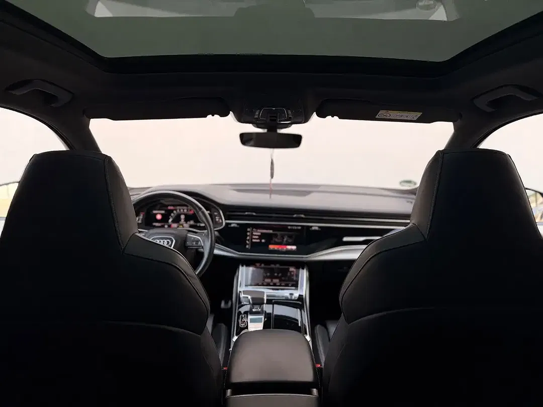 Audi SQ7 - Thumbnail 30