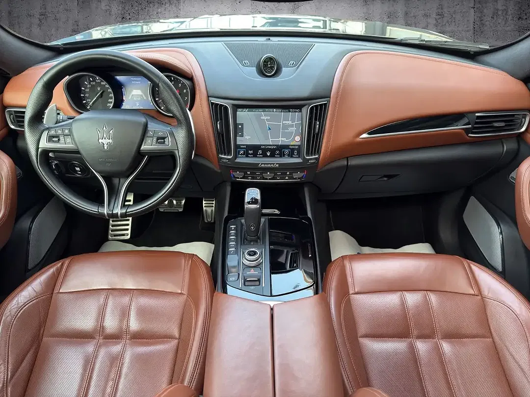 Maserati Levante - Thumbnail 12