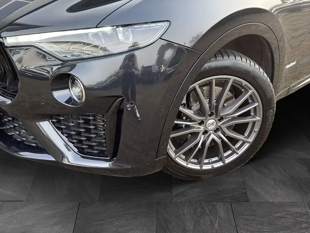 Maserati Levante - Thumbnail 4
