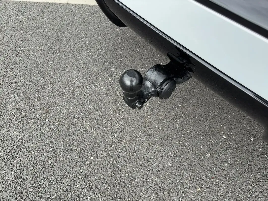 Audi Q3 - Thumbnail 10