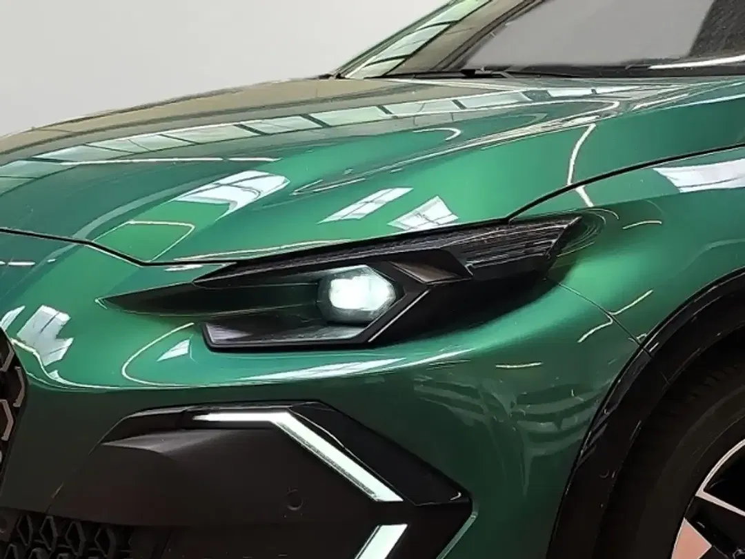 Renault Clio - Thumbnail 4