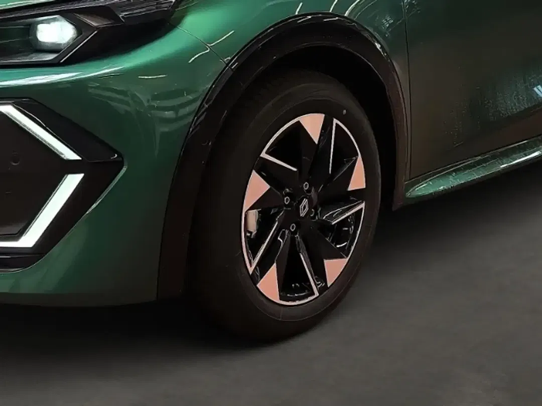 Renault Clio - Thumbnail 5